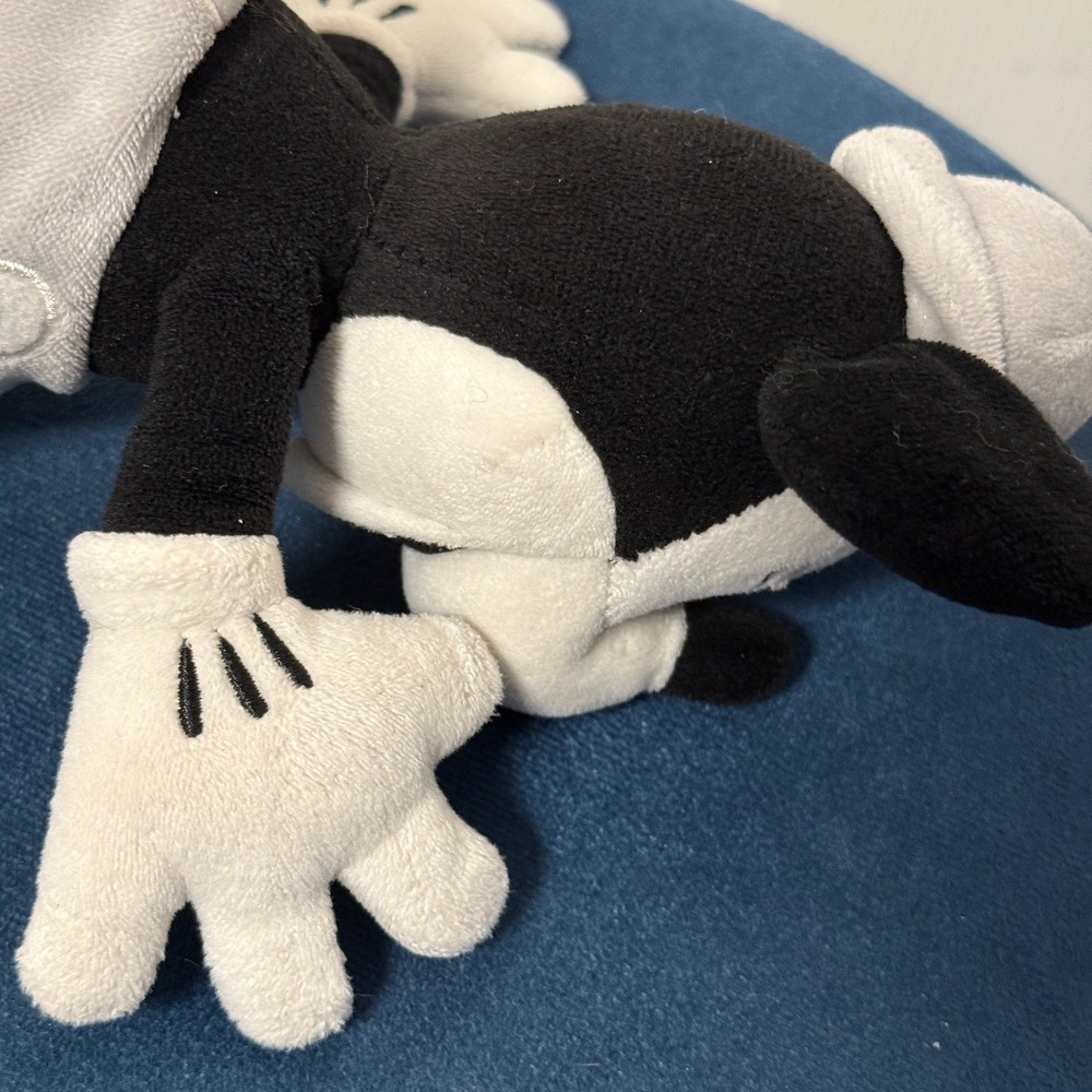 Disney Parks Minnie Mouse Plush Toy 9" Authentic Black White and Gray - Picture 5 of 8